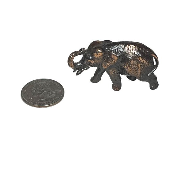 Vintage Bronze/Copper Tiny Elephant Figurine - Picture 2 of 7